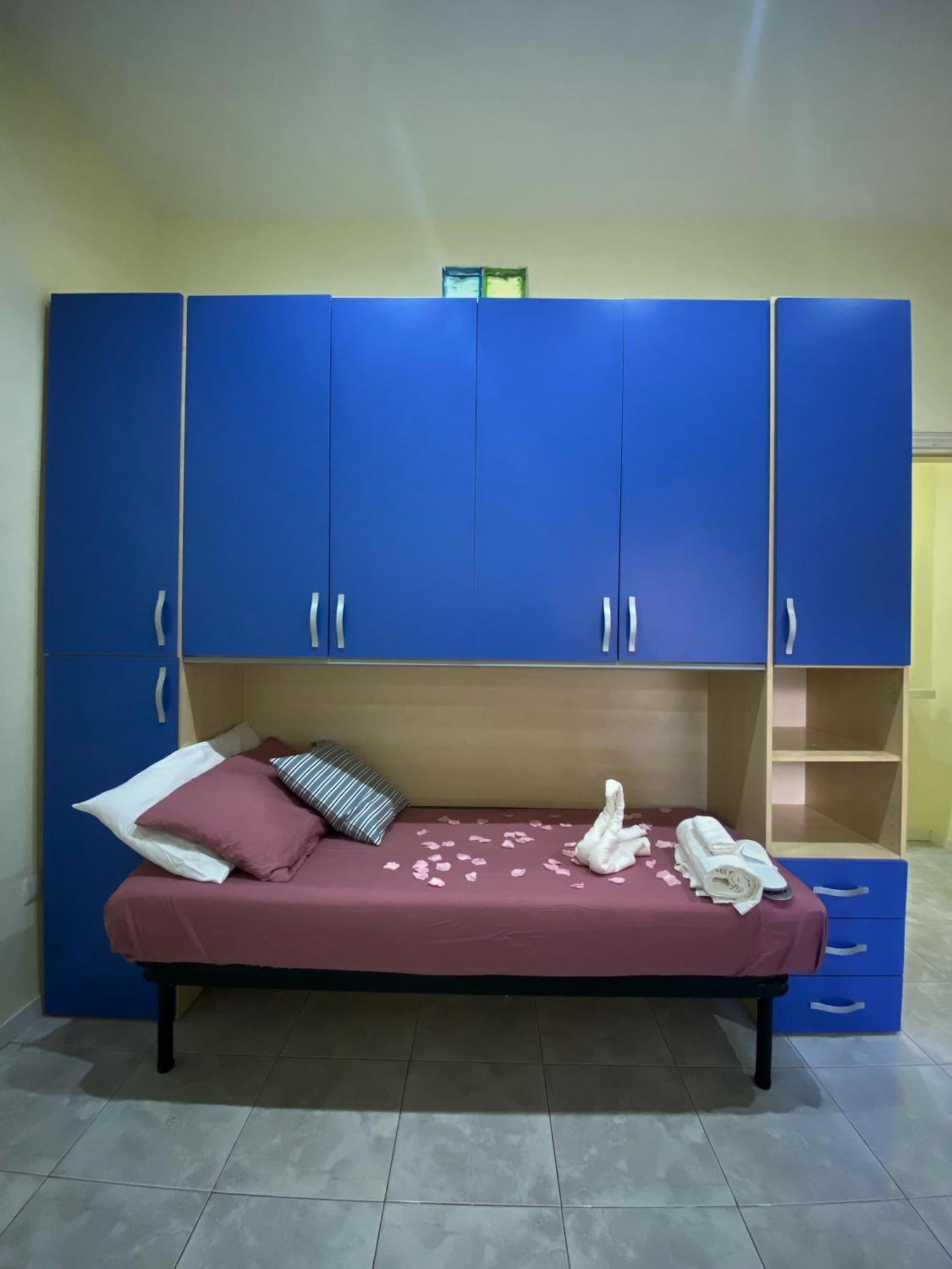 דירות La Casa Al Centro " Vicino Al Centro Storico Di Napoli" מראה חיצוני תמונה